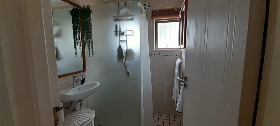 To Let 2 Bedroom Property for Rent in Table View Western Cape